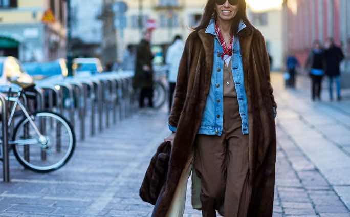 Modă de iarnă: idei de layering cu jacheta din denim