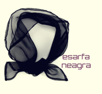 Cum se asortează eşarfa neagră