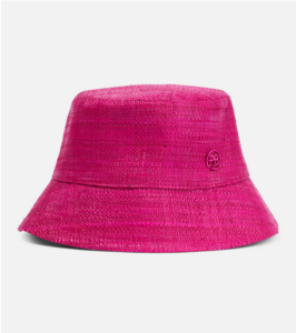 Cum să porți culoarea anului 2023: Viva Magenta?