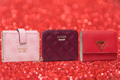 Portofel Guess dama - un accesoriu de nelipsit pentru femei