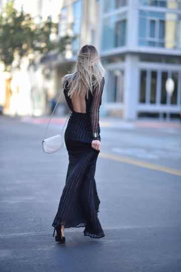 Rochii elegante cu spatele decupat